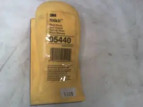 05440 3M Box