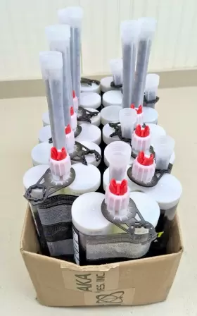 A22-JF82FAST ADHESIVES TECHNOLOGY Crackbond Joint Crack #2