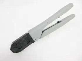 Amp 91529-1 Tyco Electronics 26 - 22 Awg Hand Crimp Tool Te Connectivity