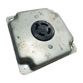 716020 APPLETON LEVITON Square Electrical Box Cover