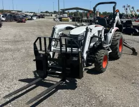 CT2035 BOBCAT Tractor Front Loader Backhoe #2