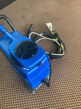 50-3001 CARPET UPHOLSTERY CLEANING MACHINE Sandia Spot Xtract #2