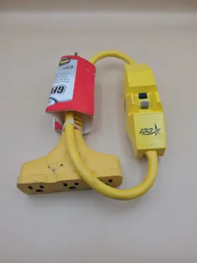 CCI02841 CCI Fault Circuit Interrupter Power Cord Gfci Outlet