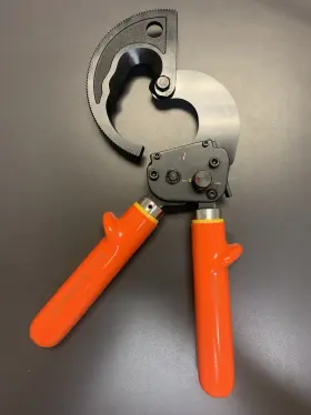 RCC750 CEMENTEX Insulated Ratcheting Cable Cutters