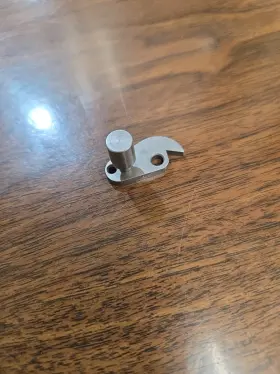 077013 DELUXE STITCHER Wire Hook
