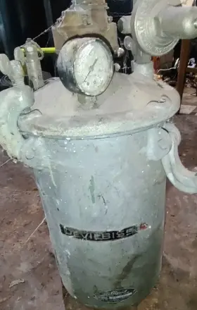 QM5095-3 DEVILBISS Galvanized Steel Pressure Pot Tank