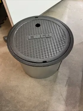 A0717-122FG EMCO Manhole Cover