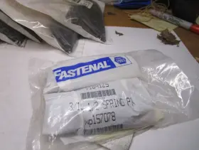 1164125 FASTENAL Finish Steel Spring Pin