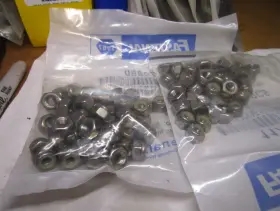 1170880 FASTENAL Ne Steel Lock Nut