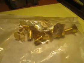1175469 FASTENAL Flat Head Screw