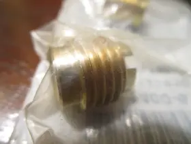 11138943 FNL Knife Thread Wood #2