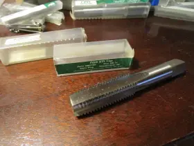 3297127 FNL Flute Screw Thread Sti Bottom Tap