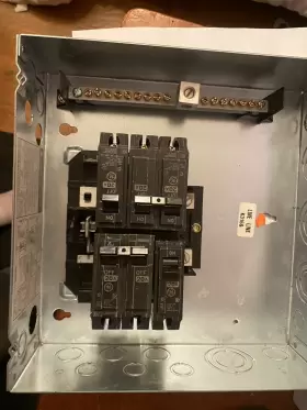 TLM612SCUDP GE Lug Convtble Center Breakers #3