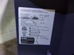 ACC20228 GOODMAN Central Air Conditioner Condenser #2