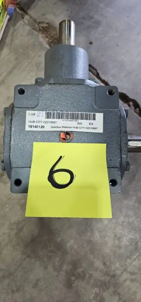 02219587 HUB CITY Gearbox Reducer