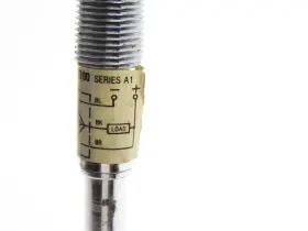 MROS100101886-E57MA12T100 INDUSTRIAL MRO Cutler Hammer Unmp #3