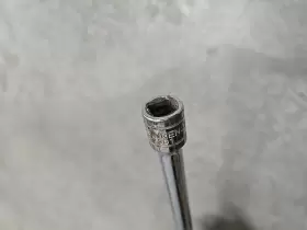 81281 KDT GEARWRENCH Drive Locking Extension #3