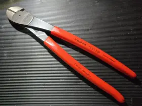 74-21-250 KNIPEX High Leverage Diagonal Cutter