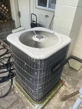 ACC19122 LENNOX Central Air Conditioner Condenser