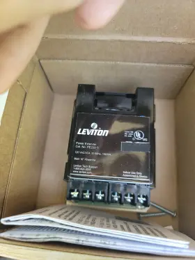 PE200-10W LEVITON Power Extender #2