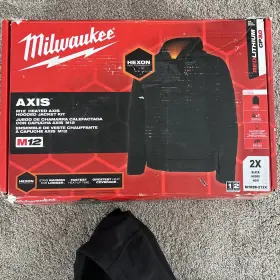 M102B-212X MILWAUKEE TOOL Heated Axis Hooded Jacket Battery