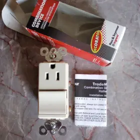 TM818-LACC6 PASS SEYMOUR Decorator Combination Single Switch