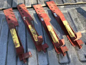 401063 QUAL-CRAFT Roofing Construction Jacks Brackets