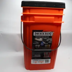 Wuggco QUICK DAM Grab Go Water Dams Emergency Flood Kit