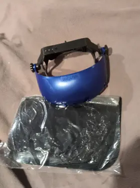 1N785 SELLSTROM Shield Mask Welding Nos