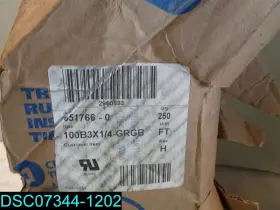 100B3X1-16 TRIM-LOK Rubber Edge Pvc