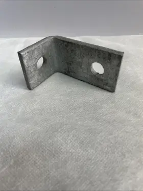 P1281 UNISTRUT Angle Bracket