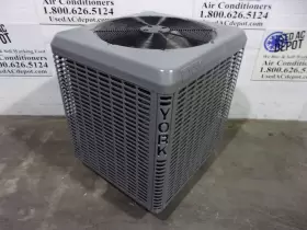 ACC20206 YORK Central Air Conditioner Condenser #2