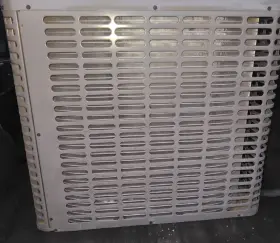 ACC22334 YORK Dent Central Air Conditioner Condenser