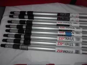 641877100037 ZIPWALL Wall Poles Dust Barrier Bag #2