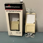 Cooper Wiring Eaton Box Led Combo Nitelight/switch Ivory Lot Of 2, 7738v-box. Fixed Price $5.69.