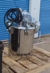 Binks 1416-3982 - Pressure Pot 110 Psi Used In Reasearch. Fixed Price $800.00.