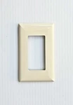 10 Pk Legrand Pass & Seymour Snap-14 Wall Plate Rectangular 1 Gang Light Almond. Fixed Price $14.95.