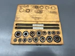 Mac Tools Machinist Automotive Thread Repair Kit W Wooden Box - Usa. Fixed Price $60.00.