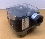 Krom Schroder Dg150t-84447832 Gas Pressure Switch **new** Free Shipping**. Fixed Price $149.95.