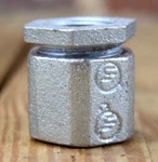 Lot Of 10 Madison Three-piece Couplings 1/2" L-500 For Rigid Conduit Open Box. Fixed Price $29.99.