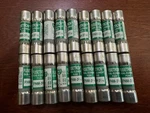New **** (lot Of 18)*** Fnm-3-2/10 Cooper Bussman Fusetron Fuse Fuses Fnm32/10. Fixed Price $69.99.